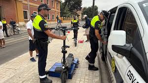 LA POLICÍA LOCAL DISPARA LOS CONTROLES A PATINETES EN VALENCIA: EL 80% ACABA INMOVILIZADO