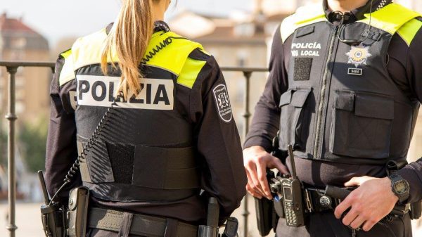 Vitoria-Gasteiz refuerza su Policía Local con la creación de 26 nuevas plazas