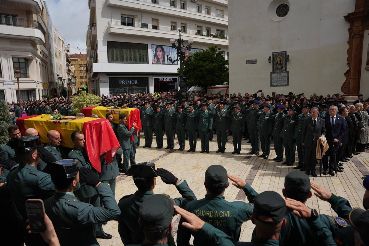 Mandos de la Guardia Civil contradicen a Marlaska y sostienen que las narcolanchas provocaron el choque mortal en Huelva