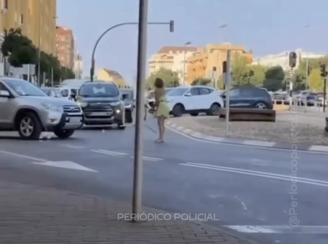 Detenida una mujer de unos 50 años…