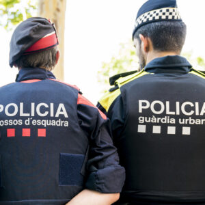 Cuatro detenidos en Barcelona por vender cocaína, heroína y éxtasis a turistas en Las Ramblas