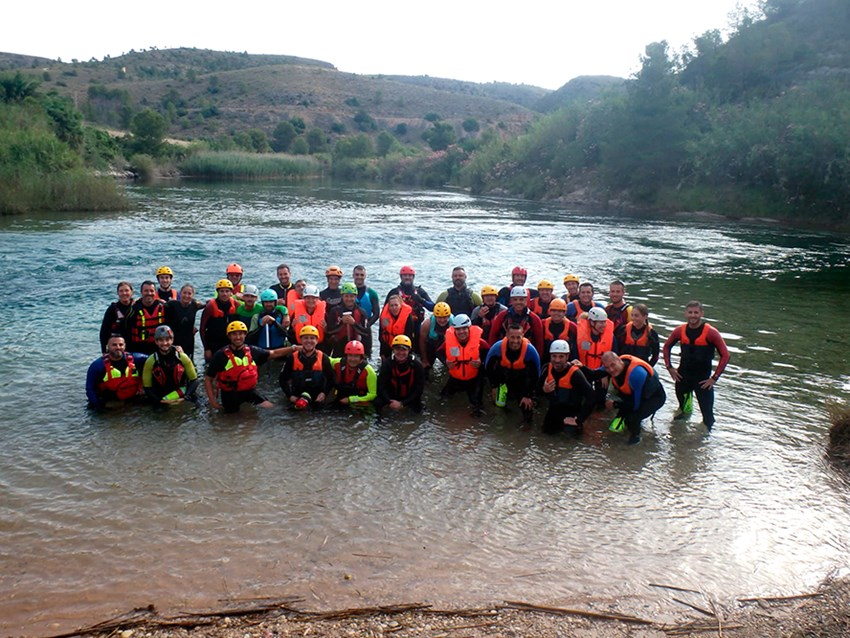 La unidad de Playas de la Policía Local de Sagunto se forma para actuar en rescates durante inundaciones y riadas