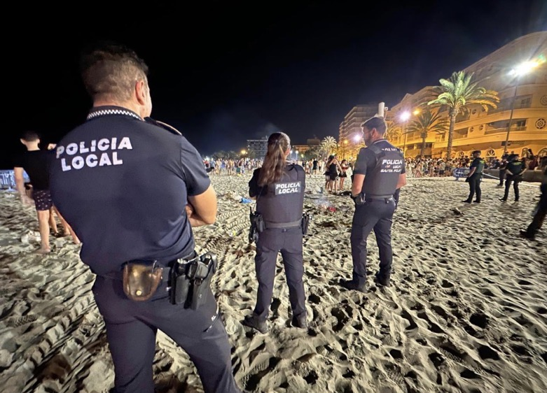 Santa Pola limitará las hogueras de San Juan a dos zonas habilitadas en las playas de Levante y Gran Playa