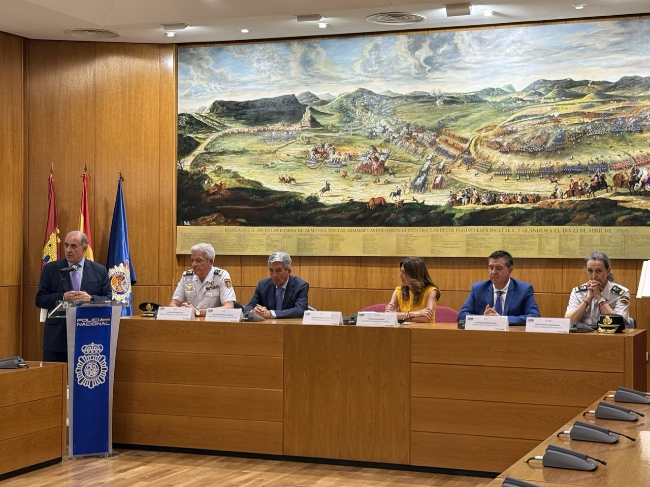 La Policía Nacional inaugura en Almansa una nueva Oficina de Documentación para reforzar la atención a los ciudadanos