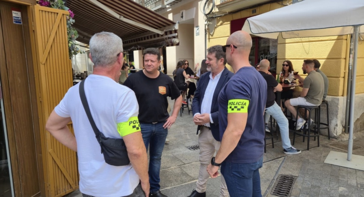 La Policía Local de Murcia refuerza la vigilancia en las terrazas para prevenir hurtos y mejorar la seguridad