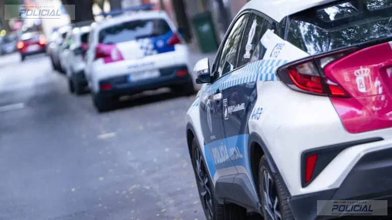 La Policía interviene en una reyerta en el recinto ferial y denuncia a un conductor por portar armas prohibidas y realizar maniobras temerarias