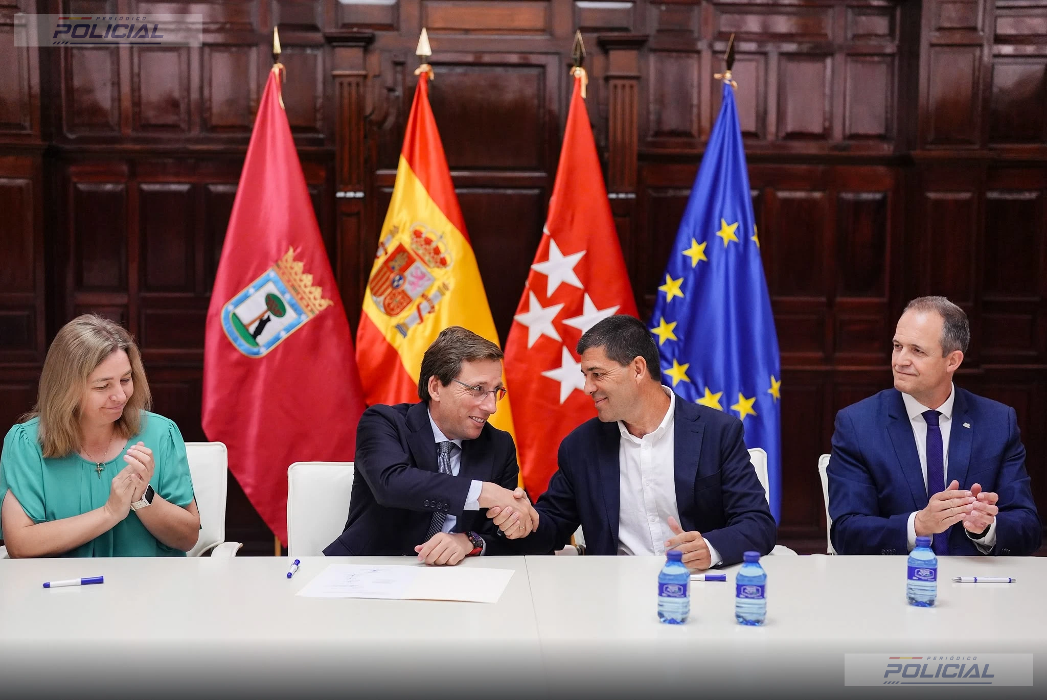Almeida firma el nuevo acuerdo laboral de la Policía Municipal de Madrid que mejorará las condiciones de más de 6.300 agentes
