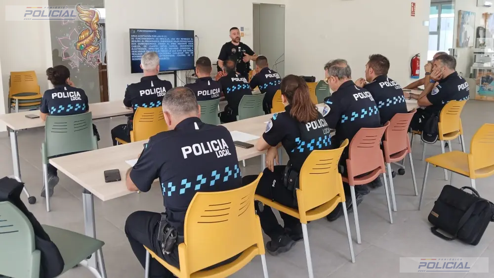 La Policía Local incorpora dispositivos TASER y cámaras corporales para reforzar la seguridad de los agentes y mejorar las intervenciones