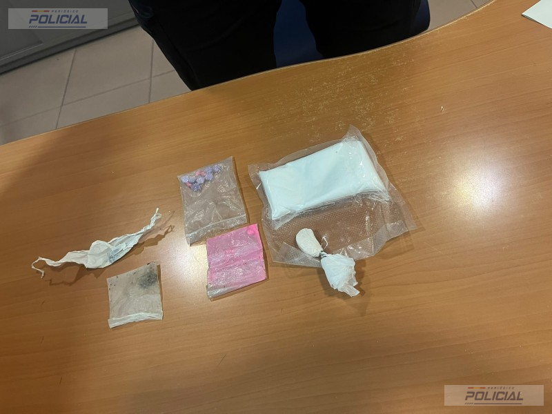 Detenido en Almería un hombre que ocultaba varias dosis de droga en la ropa interior