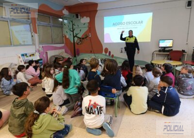 La Unidad Agente Tutor de la Policía Local de Elda bate récords y forma a más de 3.600 alumnos durante el curso escolar