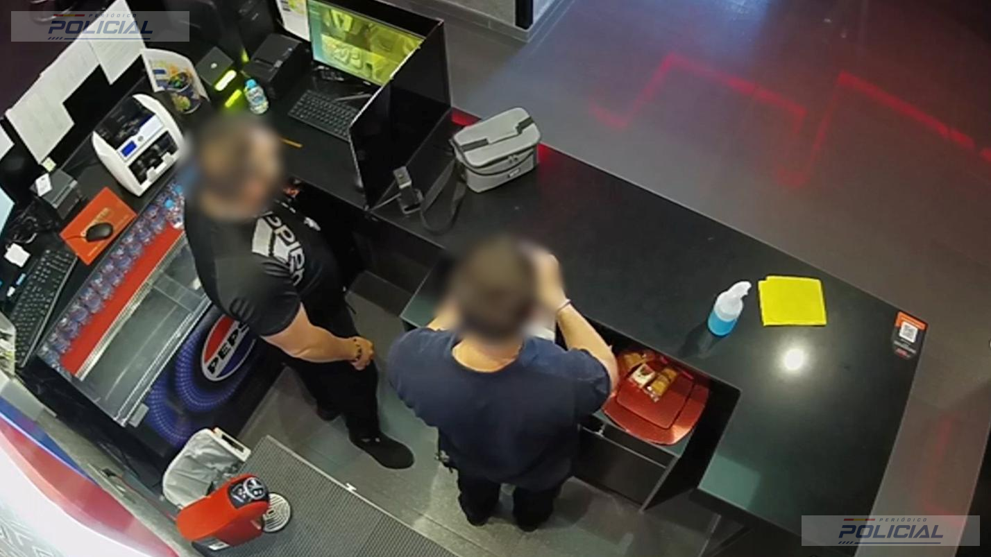 La Guardia Civil detiene a uno de los autores del asalto armado a un salón de juegos en Granada tras un botín de 73.000 euros