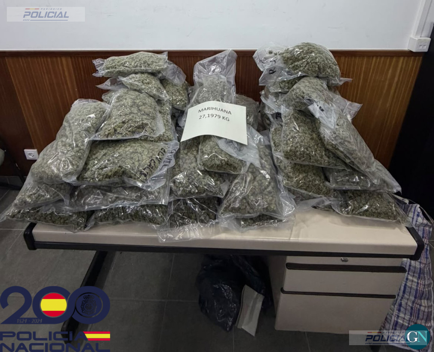 Detenido en La Jonquera tras circular en sentido contrario con 95 kilos de droga a la vista en un BMW M3