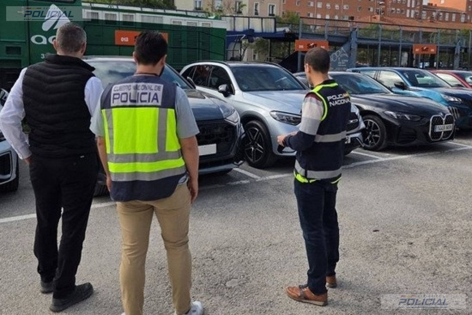 La Policía Nacional desarticula una red dedicada al fraude en la compraventa de vehículos de alta gama