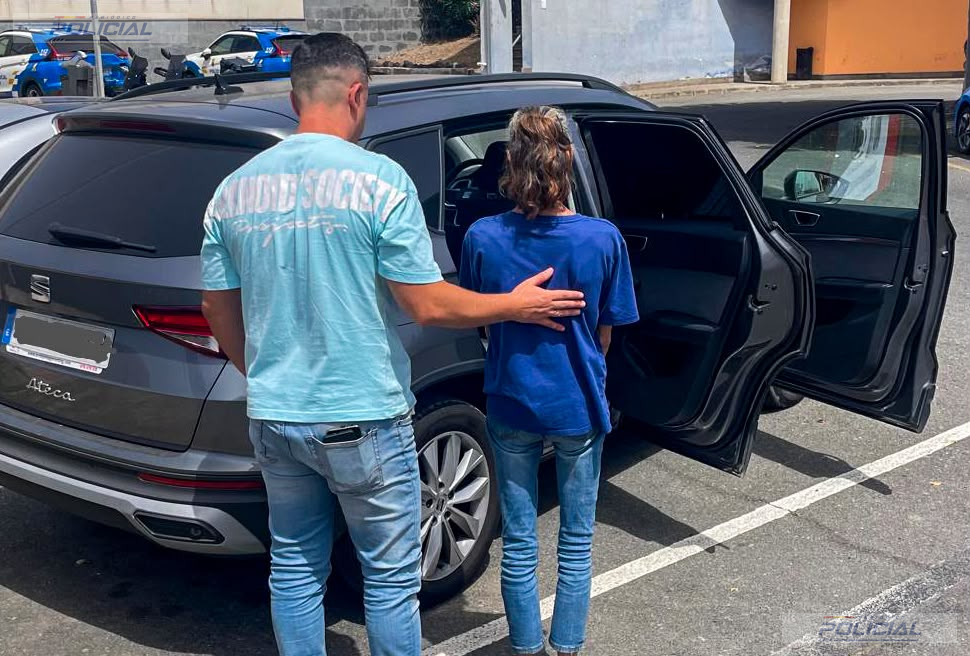 Detenida en Arucas una mujer sobre la que pesaban cuatro órdenes judiciales de búsqueda y detención
