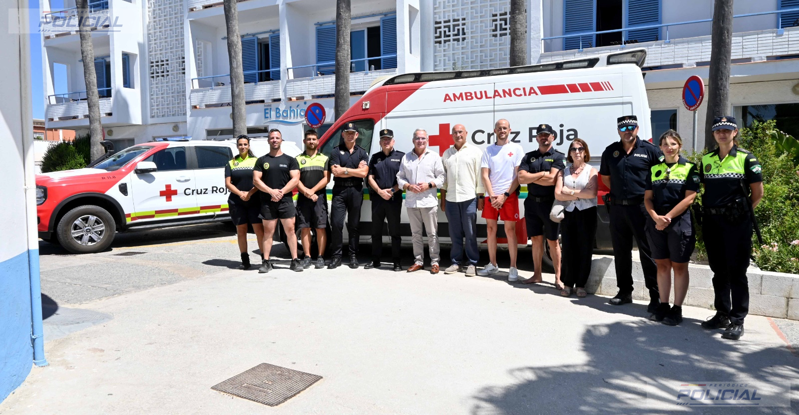 La Policía Local de Algeciras refuerza su formación con un taller de rescate acuático impartido por Cruz Roja