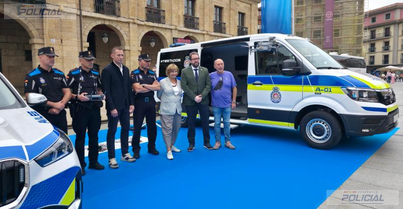 La Policía Local de Avilés incorpora un nuevo furgón equipado con tecnología para atestados, emergencias y atención ciudadana