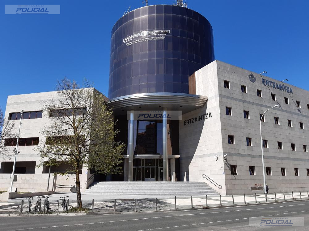 Detenido un joven de 24 años acusado de incendiar cinco contenedores en Vitoria-Gasteiz