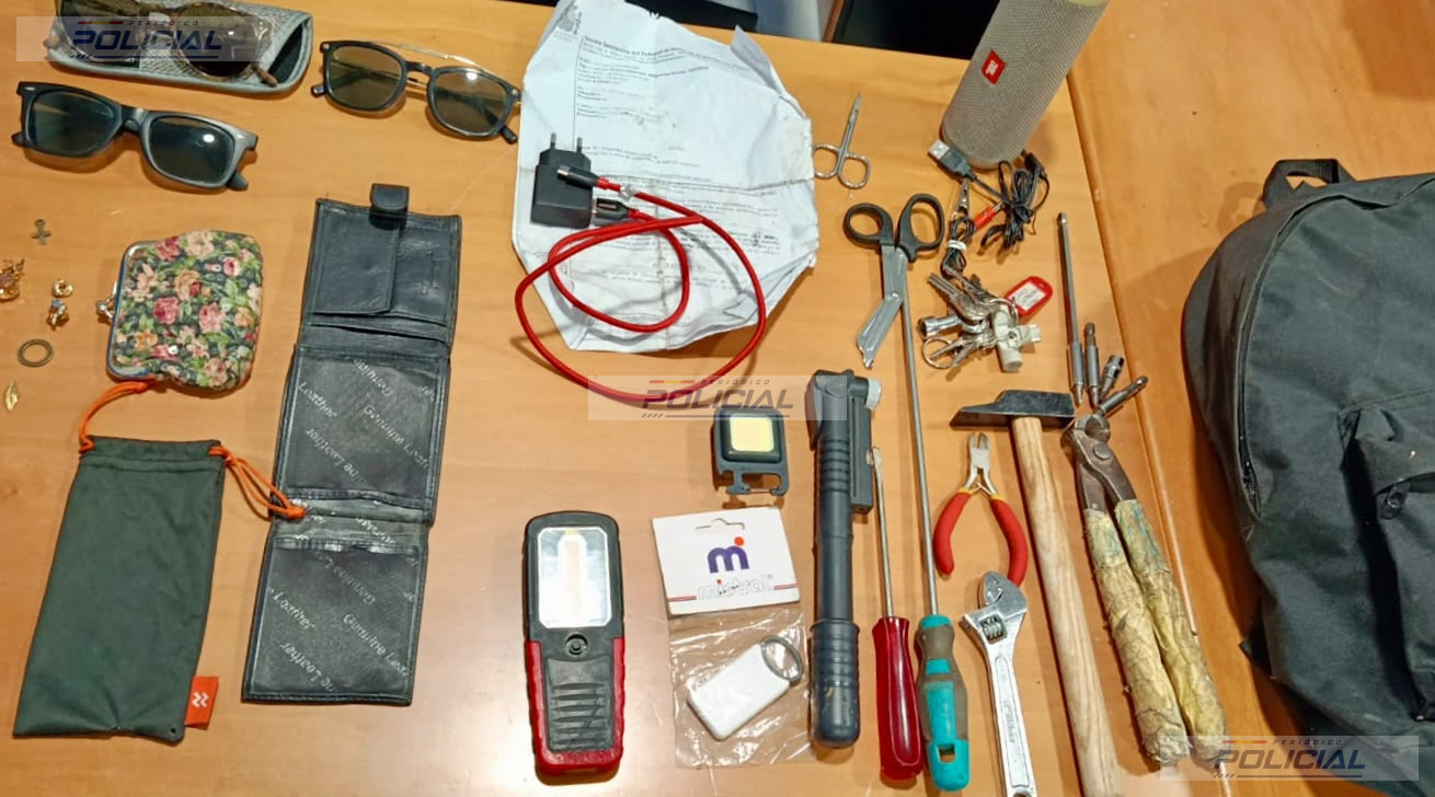Tres detenidos por robos en vehículos tras reforzar la vigilancia policial en Mijas