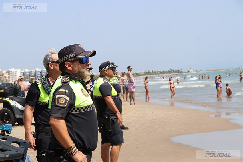 La Policía Local de Sagunto cierra el verano con 3.612 servicios y ningún ahogamiento en sus playas