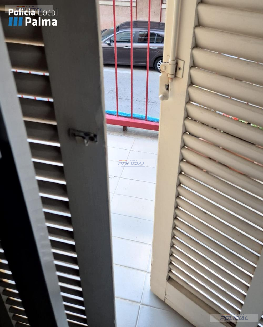 La Policía Local de Palma auxilia a una mujer mayor que permaneció unas 24 horas inmovilizada tras caer en su vivienda