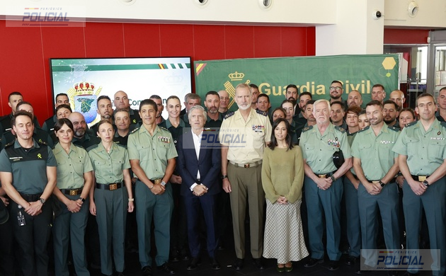 El Rey Felipe VI visita la CiberComandancia de la Guardia Civil en León
