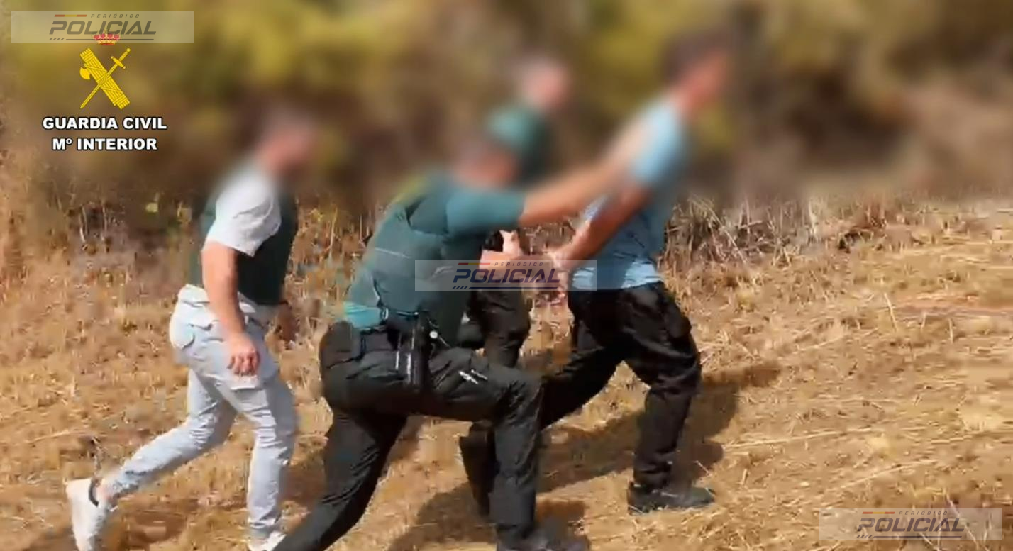 Tres detenidos tras una persecución de más de 100 kilómetros con un coche robado por la provincia de Cáceres