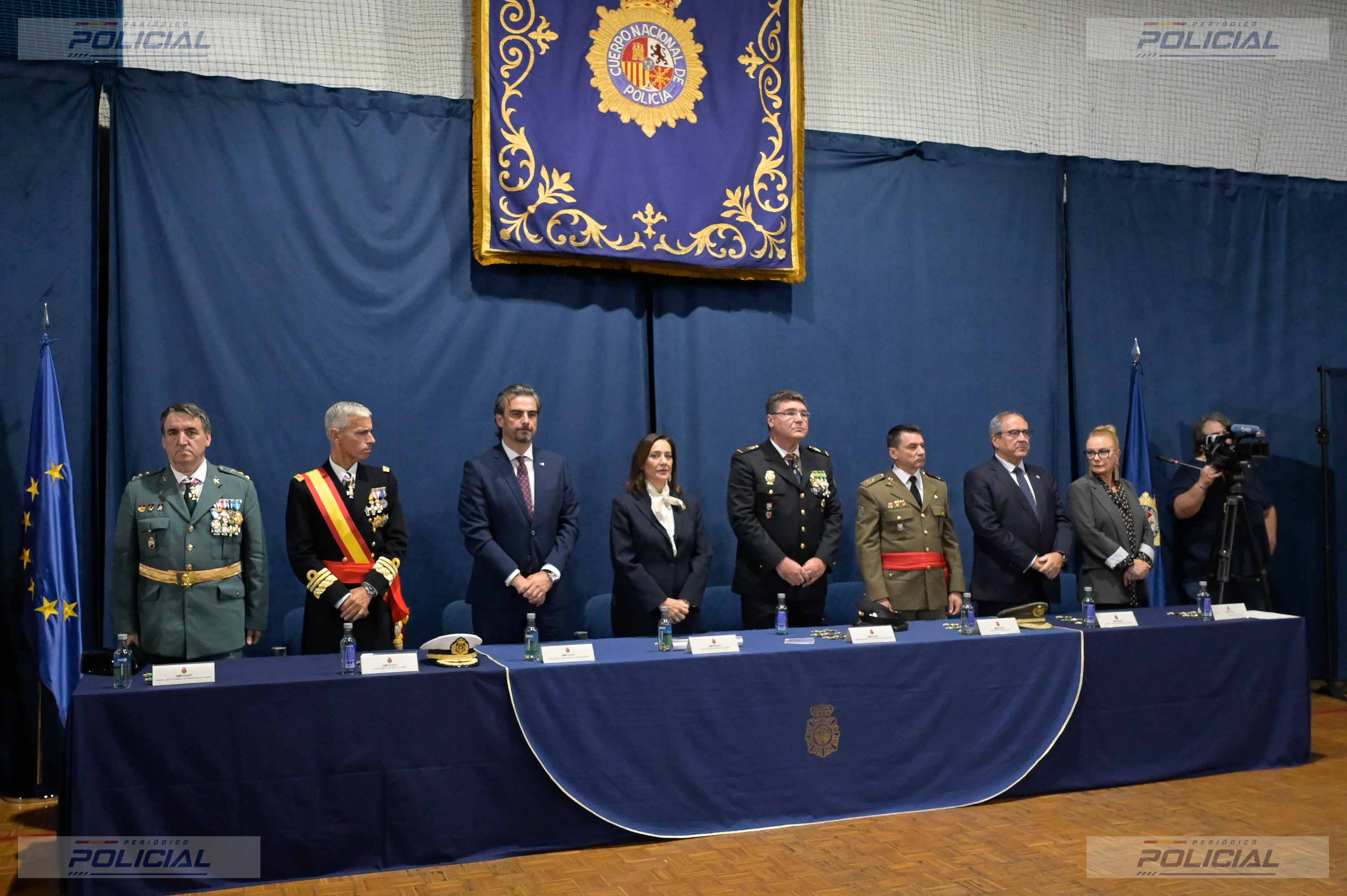 Diego Calvo participa en los actos institucionales del Día de la Policía en A Coruña