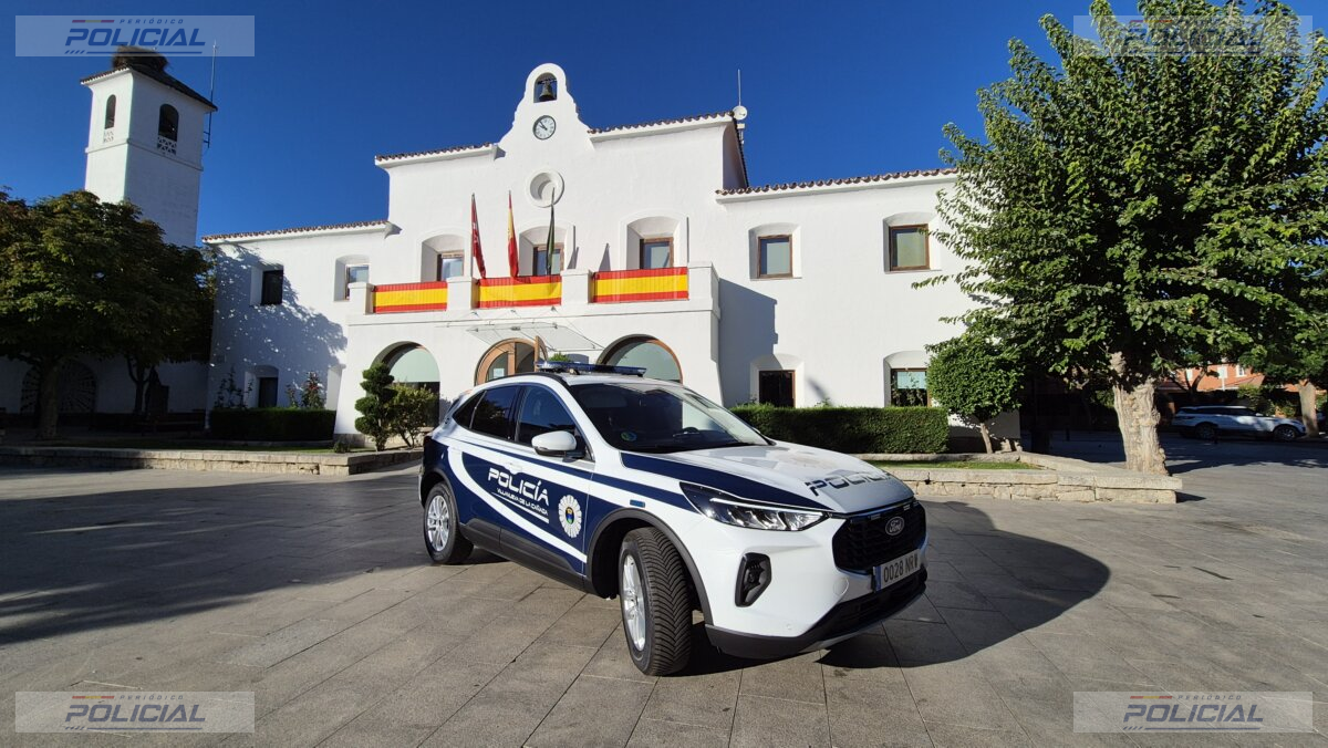La Policía Local incorpora un nuevo Ford Kuga híbrido y eleva su flota a nueve coches patrulla