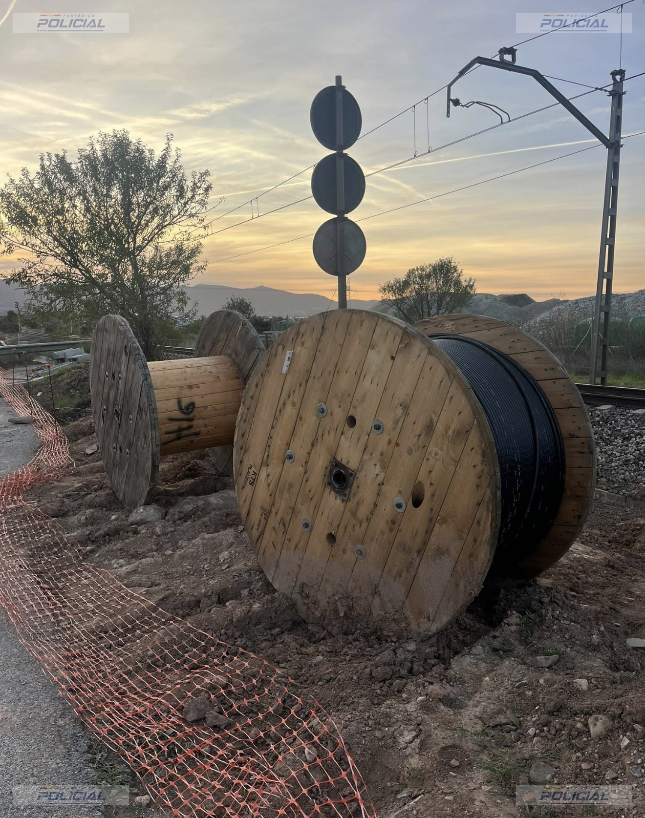 Los Mossos d’Esquadra detienen a dos hombres por intentar robar 600 metros de cable ferroviario en Montblanc