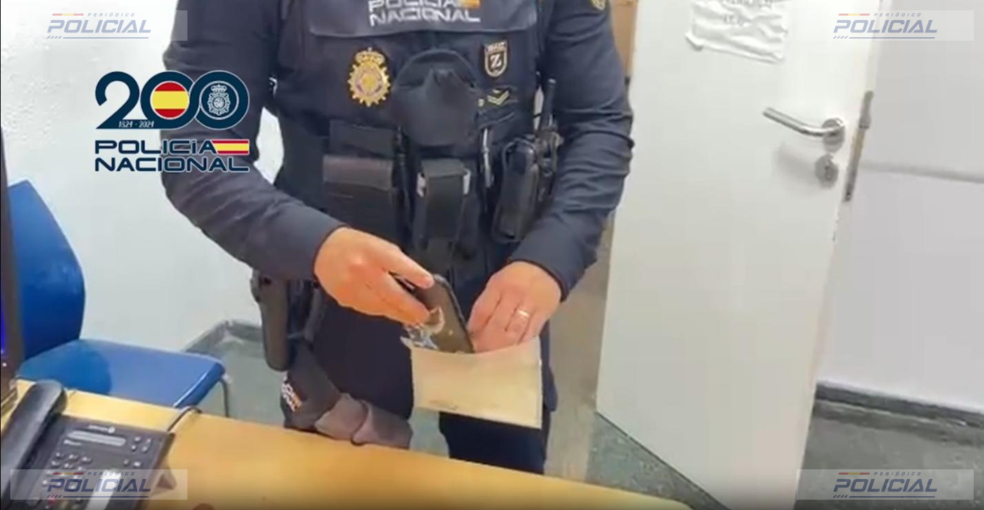 La Policía Nacional detiene en Valencia a un menor de 17 años por presuntamente organizar saqueos en comercios a través de canales de mensajería