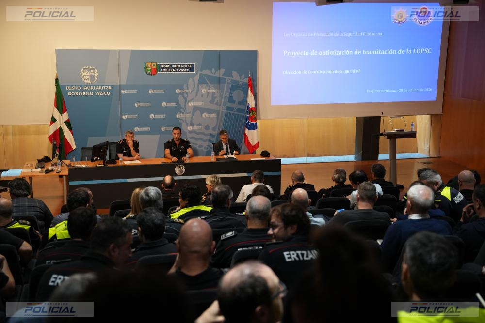El Departamento de Seguridad reúne a la Ertzaintza y policías locales en Erandio para mejorar la tramitación de la Ley de Seguridad Ciudadana