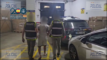 La Policía Nacional detiene en Málaga a un miembro de «Blocus» que incitaba al uso de armas para saquear comercios durante Halloween
