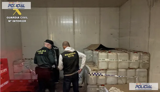 INTERVENIDOS ALIMENTOS IRREGULARES, DROGAS Y UN ARMA DE FUEGO EN INSPECCIONES DE LA GUARDIA CIVIL EN CEUTA
