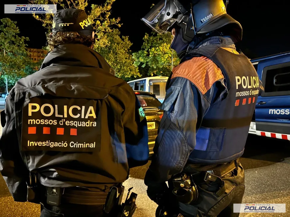 APUÑALAN A UN MENOR A LA SALIDA DE UN BAR EN REUS Y EL AUTOR SIGUE EN PARADERO DESCONOCIDO