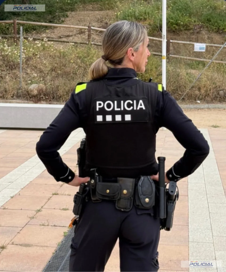 “Pensaba que podía cambiar el mundo”: la historia real de una policía local después de 27 años en la calle