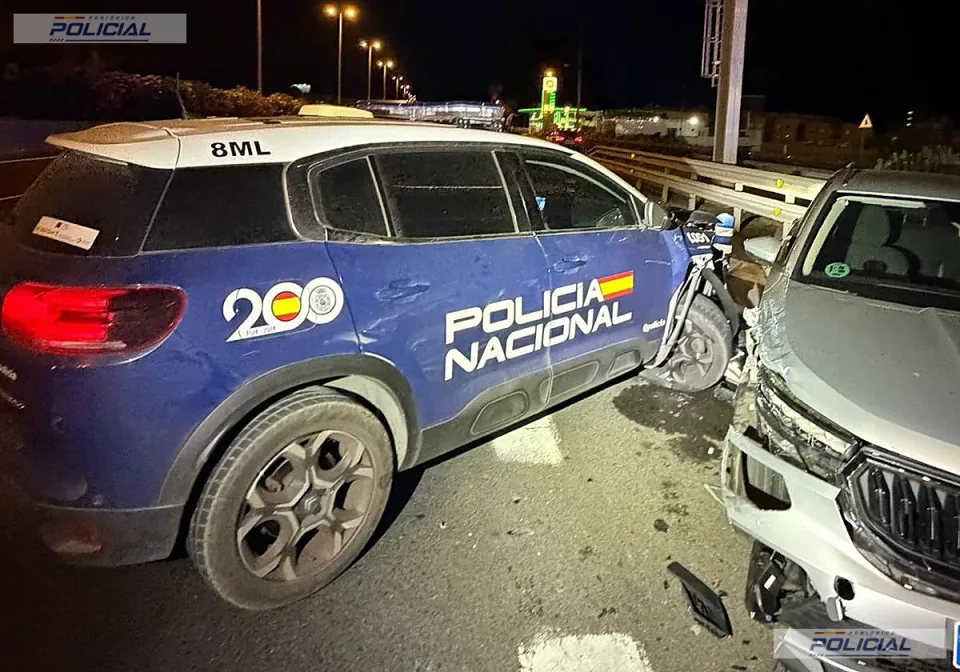 Dos conductores huyen a más de 170 km/h de la Policía Local en Las Palmas de Gran Canaria y terminan interceptados