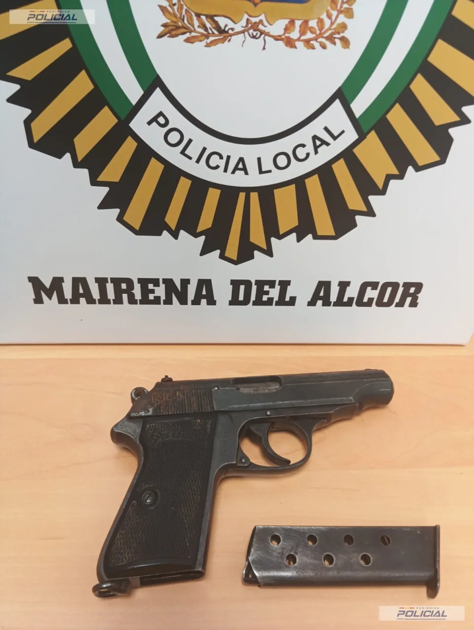 La Policía Local de Mairena del Alcor interviene un arma de fuego hallada en una zona rural del municipio