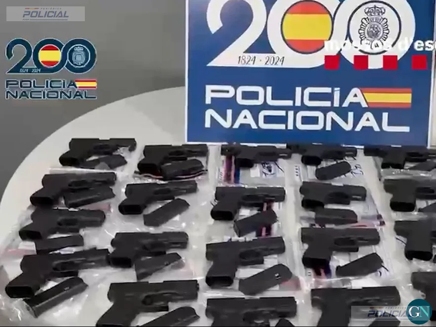 Golpe al tráfico de armas en Cataluña: nueve detenidos y más de 40 armas intervenidas