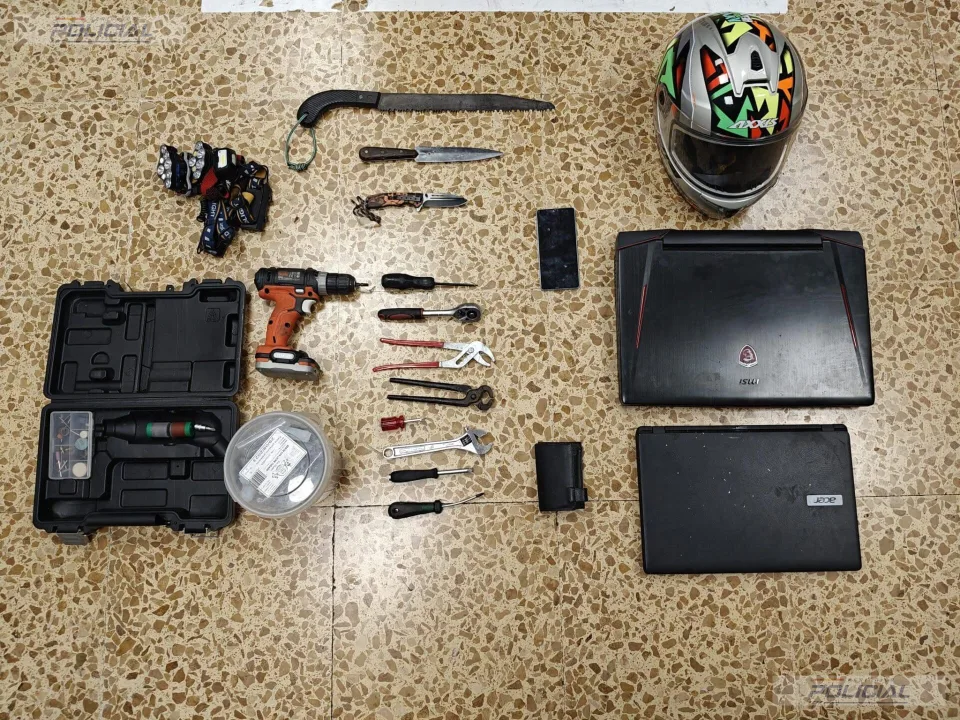 La Policía Local identifica a dos menores tras una persecución a un vehículo que circulaba de forma temeraria
