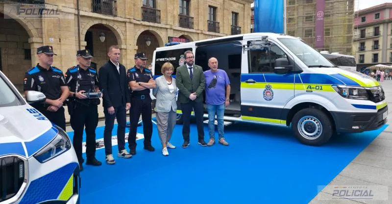 La Policía Local de Avilés incorpora un nuevo furgón equipado con tecnología para atestados, emergencias y atención ciudadana