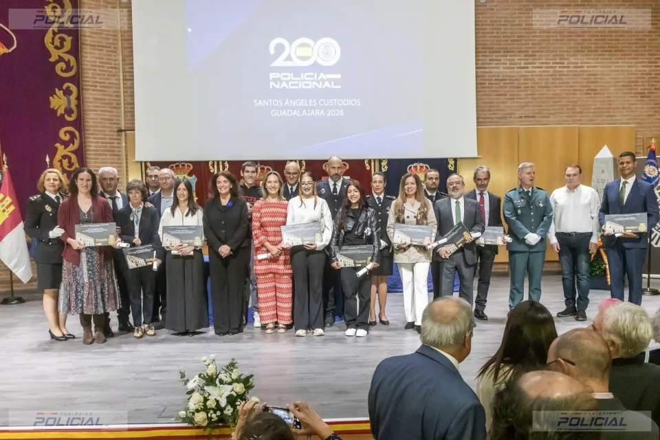 La Policía Nacional reconoce al Ayuntamiento de Guadalajara por su colaboración en la Ruta 091