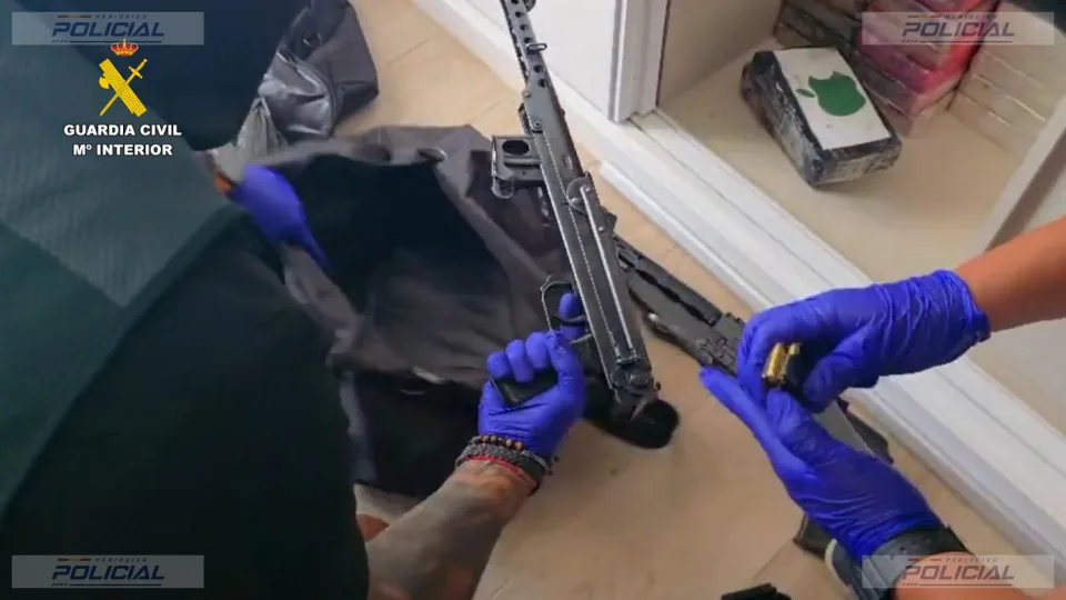 La Guardia Civil desarticula una organización británica e interviene más de una tonelada de cocaína destinada a Gran Bretaña